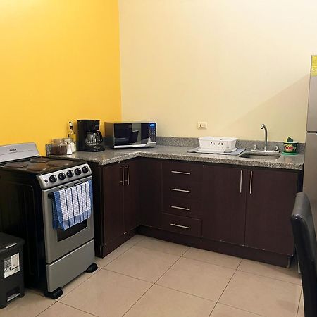Apartamentos Guzman El Tejar Екстериор снимка